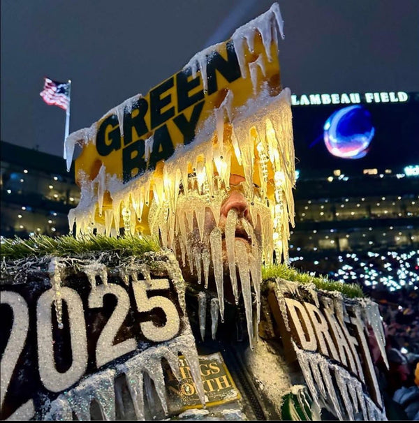 Frozen Tundra Man / Green Bay Packers 🏈